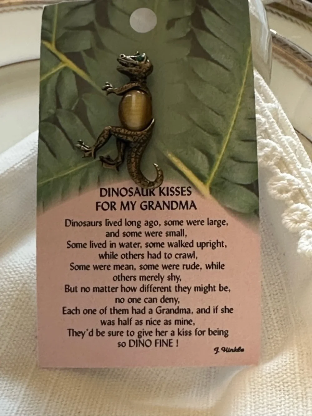 Dinosaur Kisses for My‎ Grandma Pin – Thoughtful Little Angels USA Cute Gift